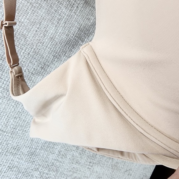 Skims Fits Everybody T-Shirt Bra Womens 36D Beige Underwire Padded Demi EUC - Picture 5 of 13